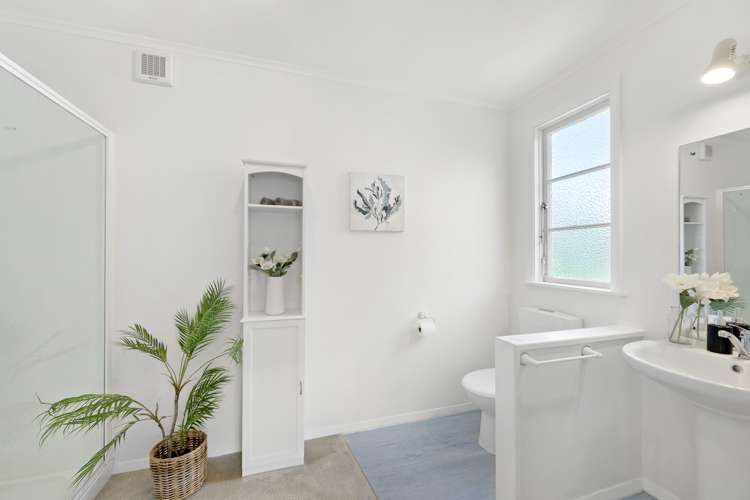 11 Argentine Avenue Miramar_10