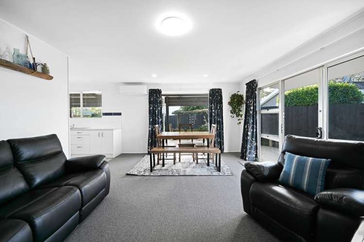 15A Sandalwood Drive Dinsdale_12