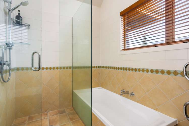 26 Dunlop Drive Pauanui_21