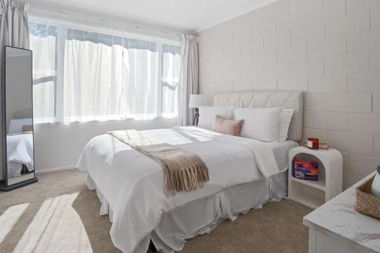 2/134 Edmonton Road Te Atatu South_10