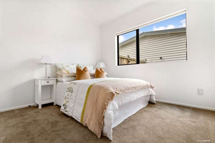 15 Haddington Drive Flat Bush_8