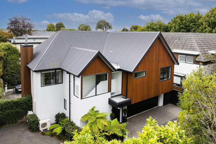 7b Rossall Street Merivale_22