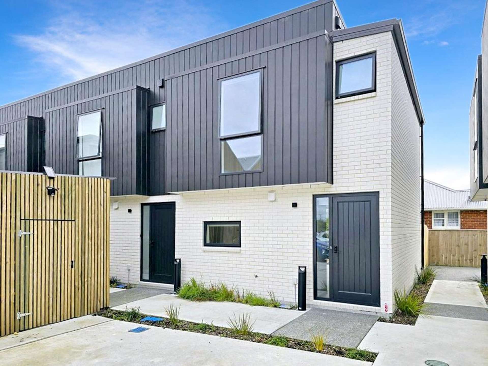 8/1 Rainey Grove 1353_0