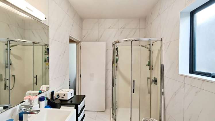 7A Azzurro Way Flat Bush_7