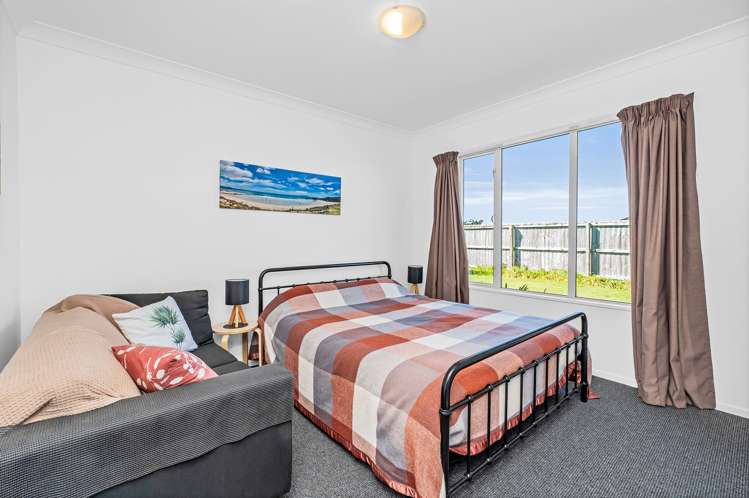 33 School Lane Kirwee_14