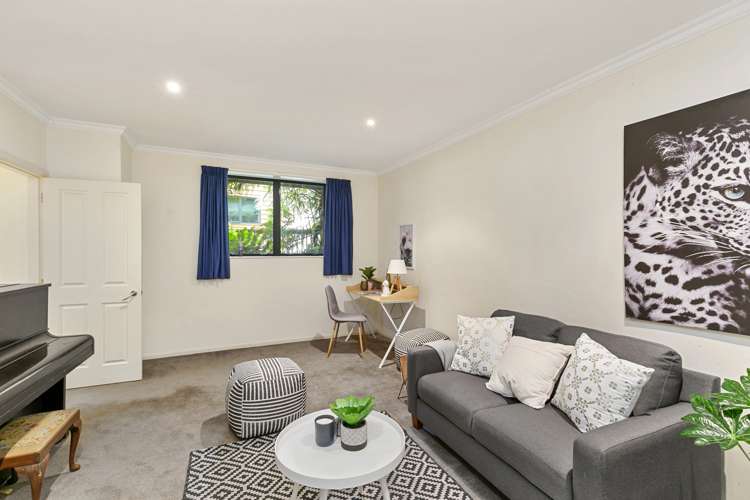 38 Futuna Close Karori_11