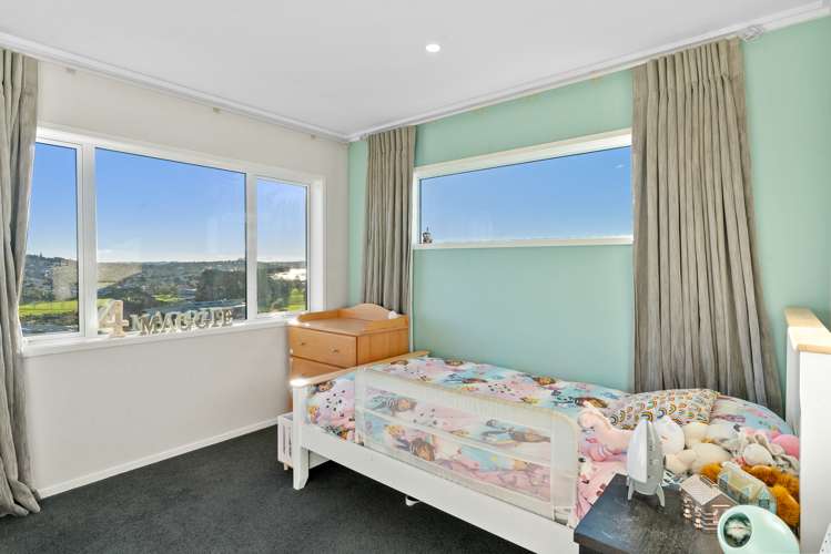 8 Waititiro Rise Stanmore Bay_19