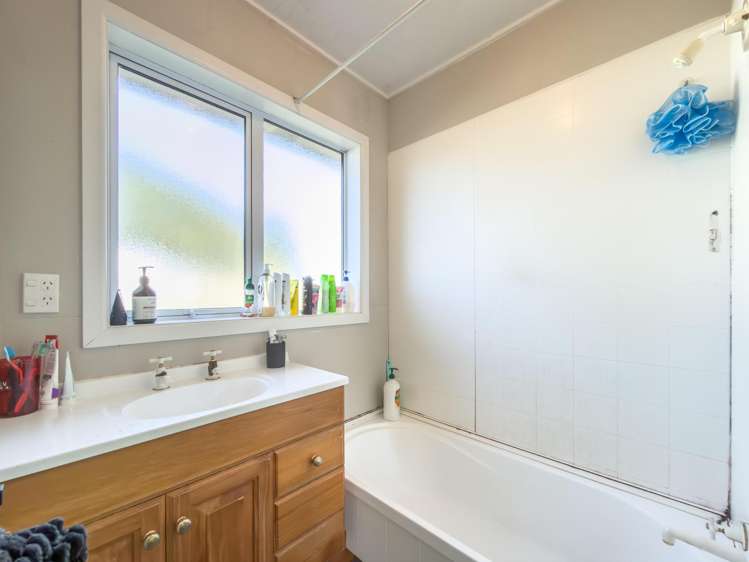 71 Kakapo Street Waikiwi_9