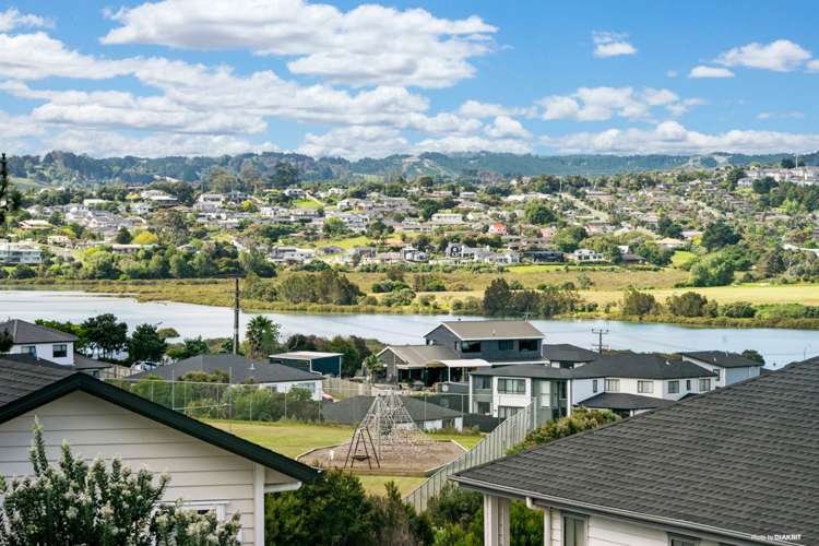 23 Ascension Crescent Orewa_14