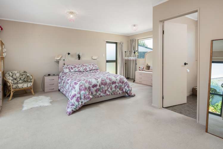 17 Hathaway Street Spring Creek_6