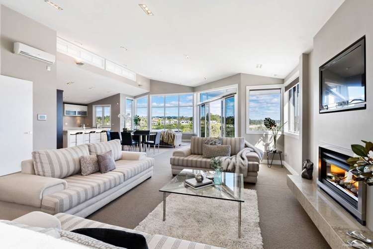 89 Pine Harbour Parade Beachlands_9