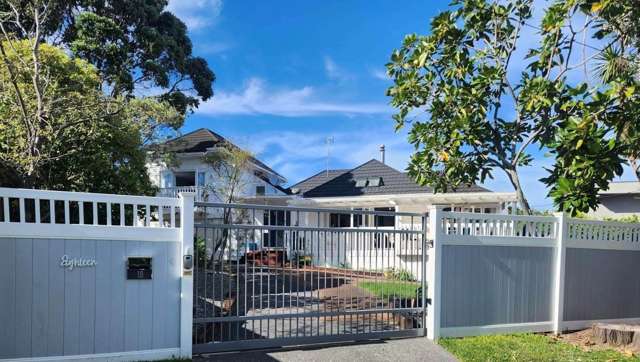 1/18 Wairere Road Torbay_1