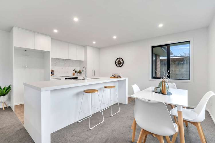 104 Moulson Street Strathern_12