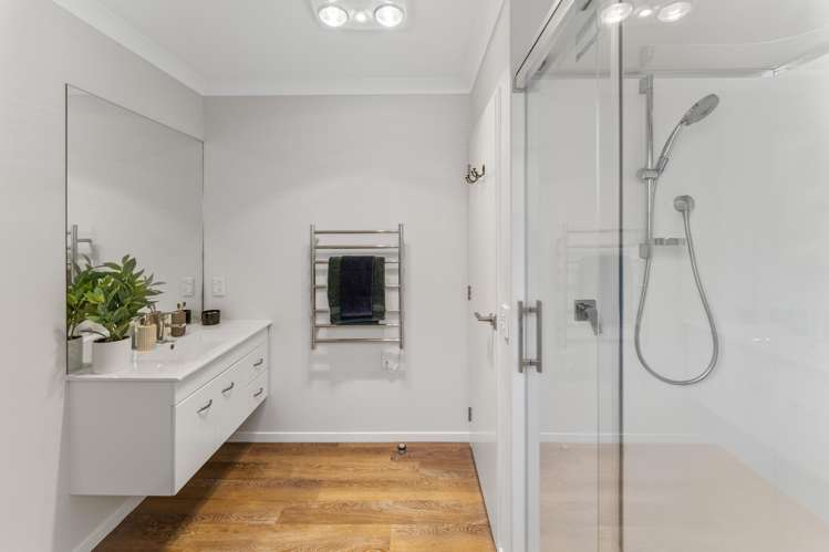 47 Kendall View Stoke_9