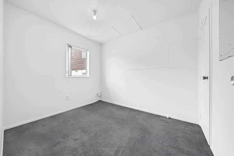 3/4 Thorn Place Papatoetoe_11