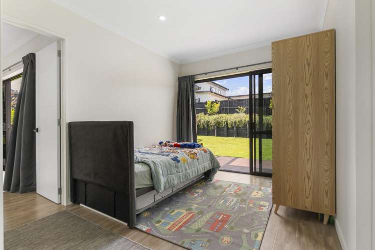 8 Keshvara Road Beachlands_15