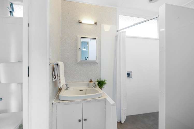 331-335 Tukapa Street Hurdon_14