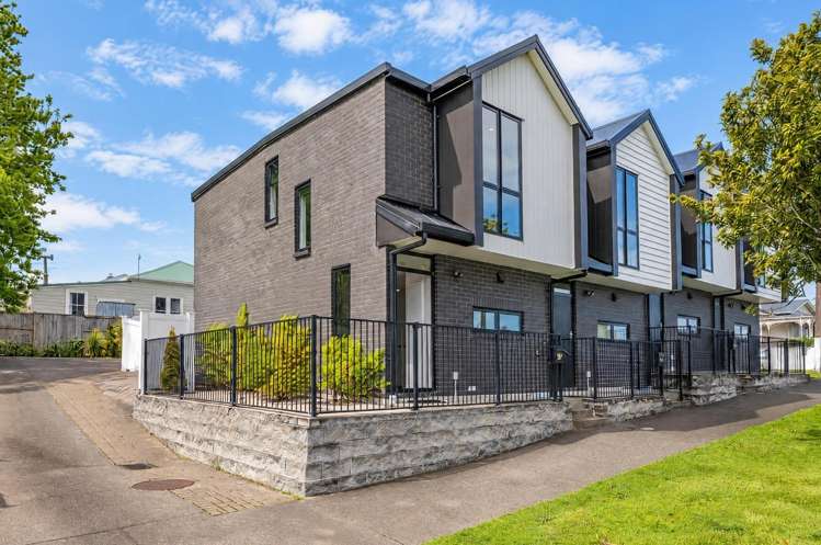 1/66 Roberton Road 10016_0