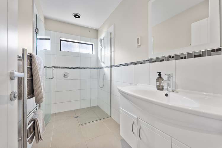 18 Saint Johns Heights Otamatea_9