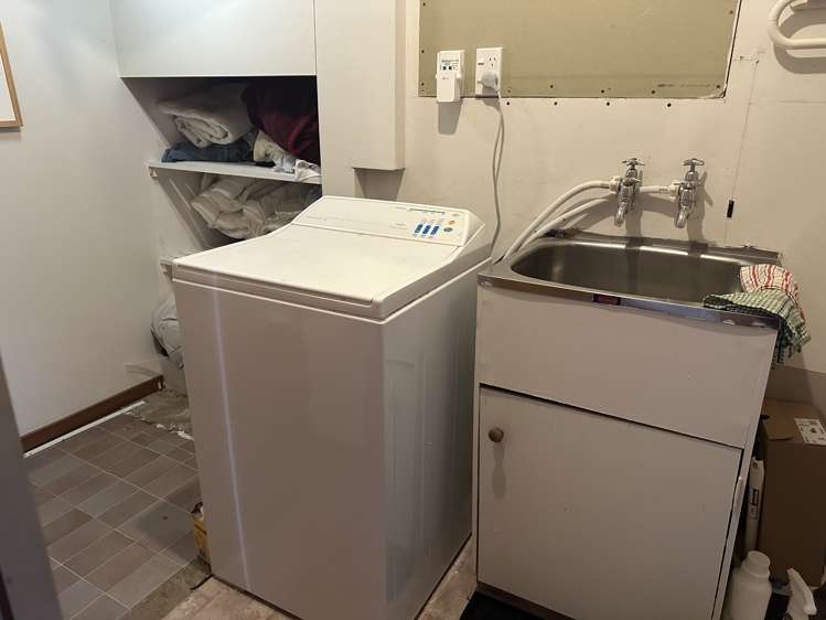 24 Whitcombe Terrace Hokitika_13