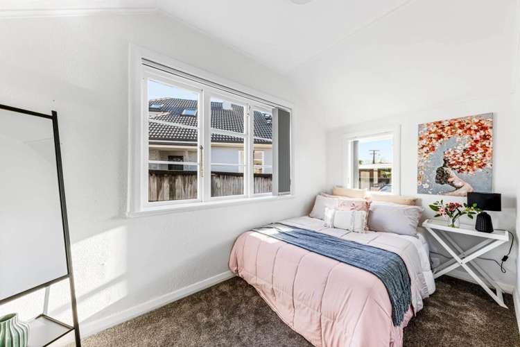 1/5 Lister Street Pt Chevalier_4