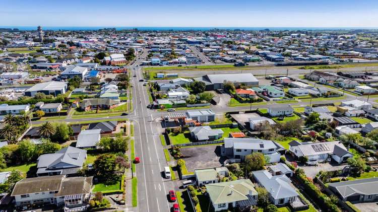 13 Tawhiti Road Hawera_32