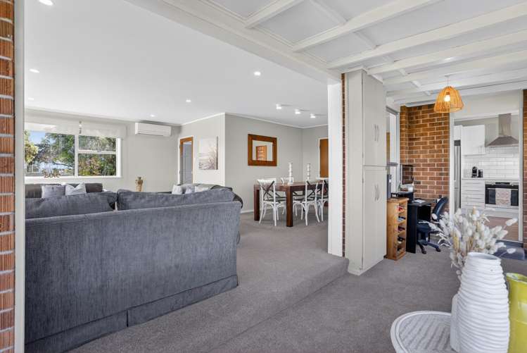 19A McCrystal Avenue Bucklands Beach_12