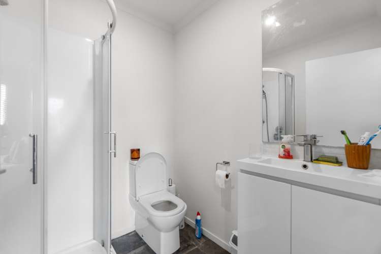 Unit 1/3 Snead Place Hamilton East_9