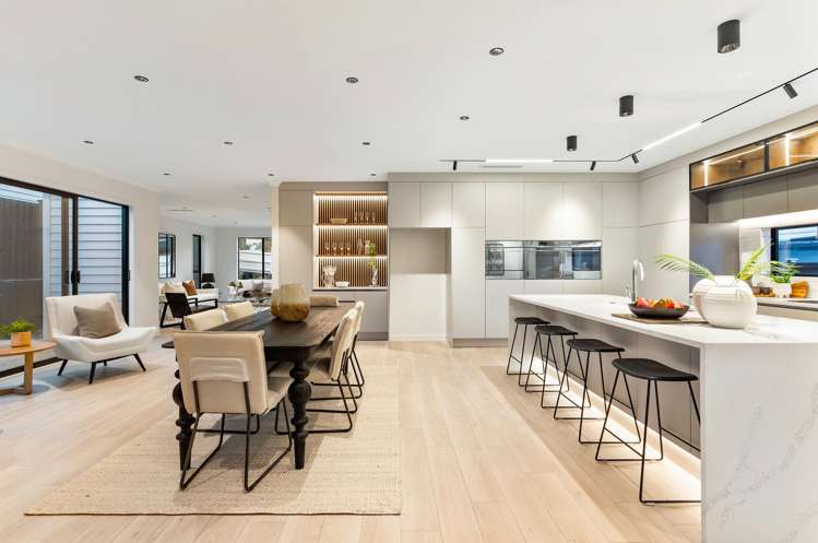 6 Luff Place Long Bay_9