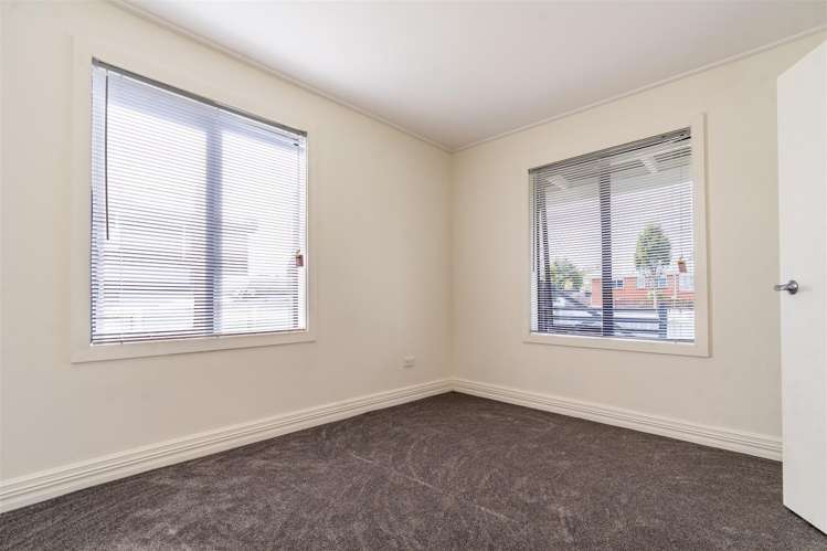 9 High Street Milton_11