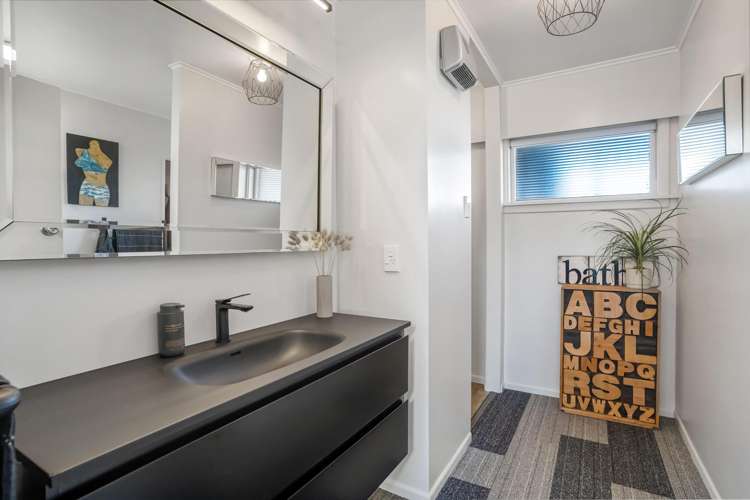 34 Clyde Street Winton_19