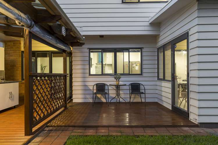 13 Pyramid Place Glen Eden_24