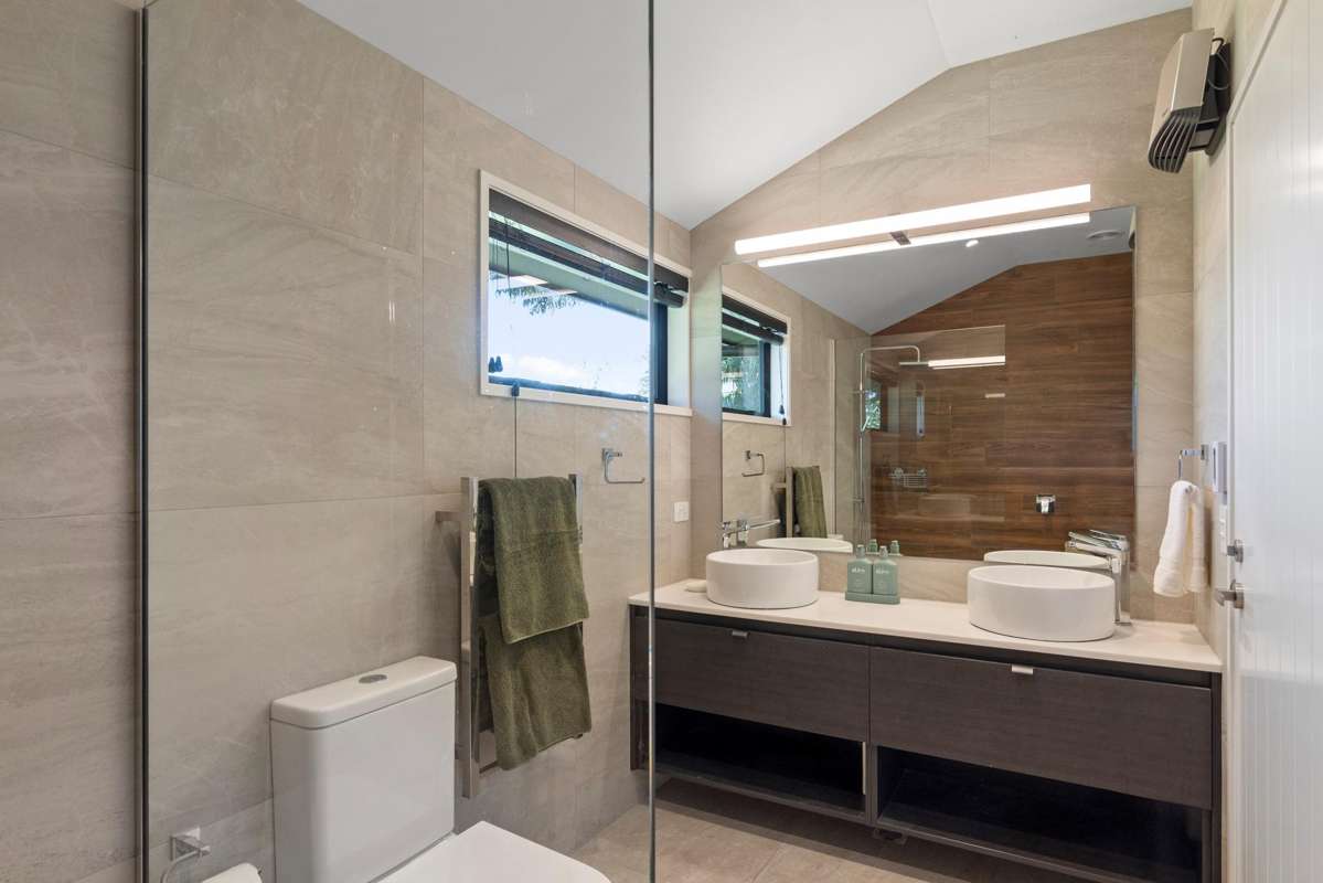246A Kennedys Bush Road_3