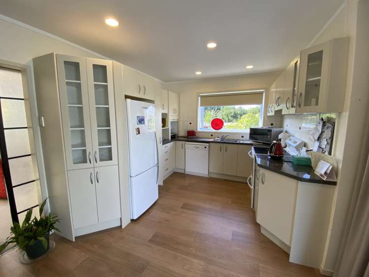 10 Kayeleen Place Cockle Bay_4