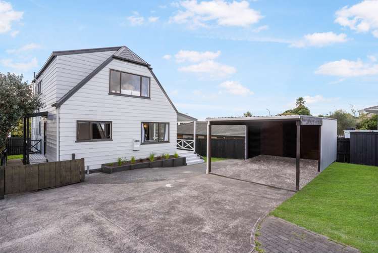 1/24 Archibald Road Kelston_17