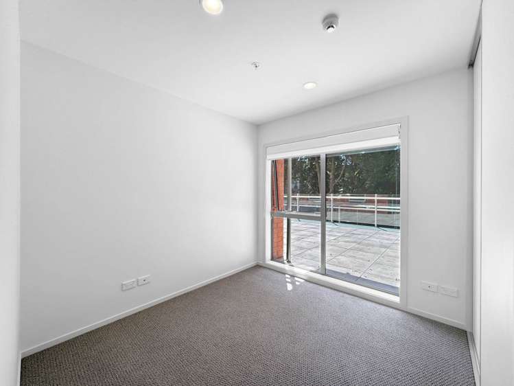 116/4 Wagener Place Mt Albert_8