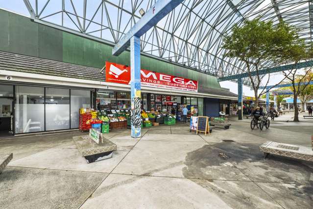 14 Fair Mall Otara_1