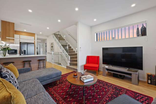 Orewa Beachside Living!