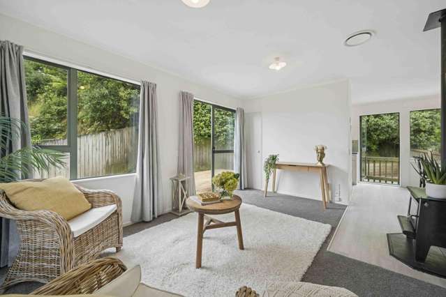 50 Cardiff Crescent Cannons Creek_3