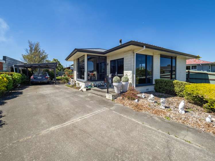 10 Reddecliffe Crescent Hampstead_13