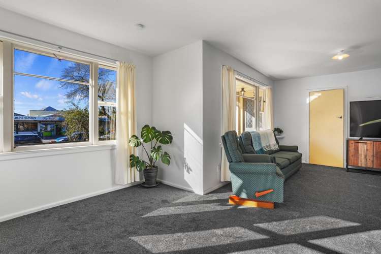 13 Wycola Avenue Hei Hei_4