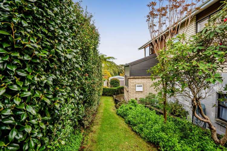 8b Squire Place Blagdon_31