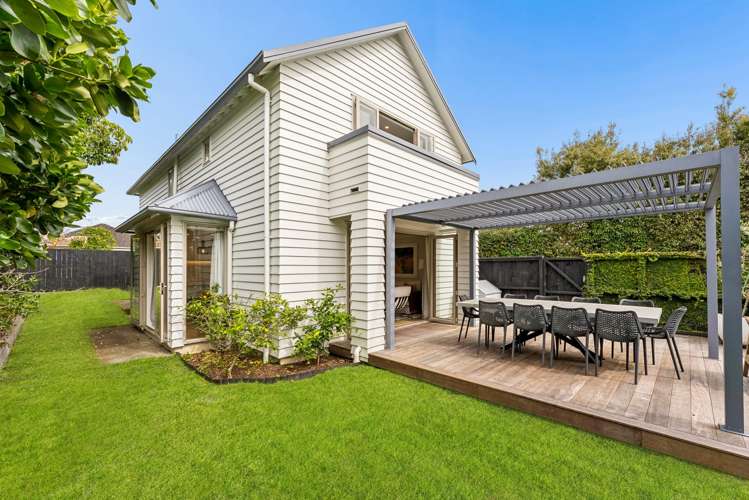 33B Queens Avenue_4