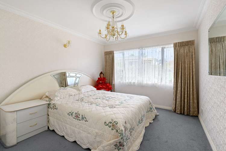 16 Waimanu Bay Drive Te Atatu Peninsula_17