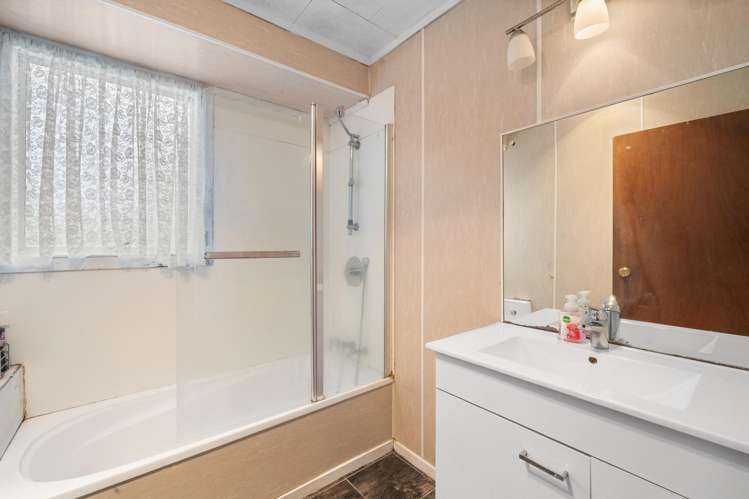 56 Ferndown Avenue Papatoetoe_8