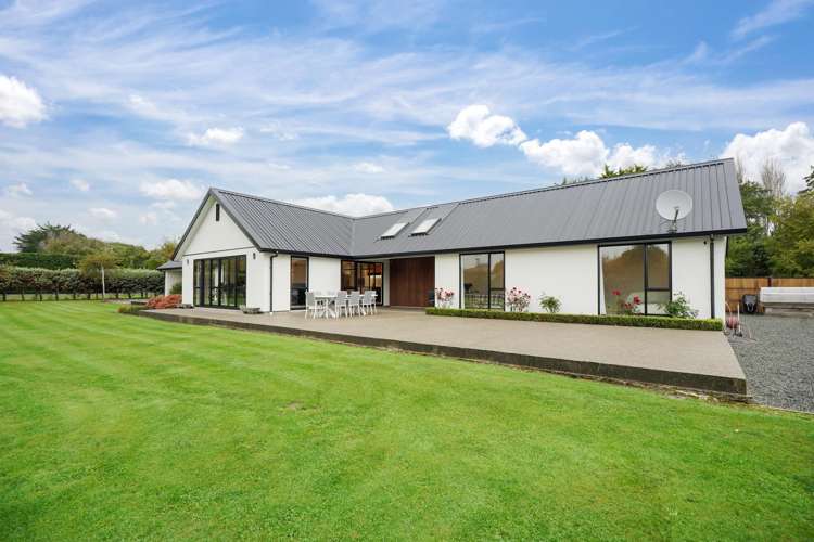 18 Ruru Avenue Otatara_22