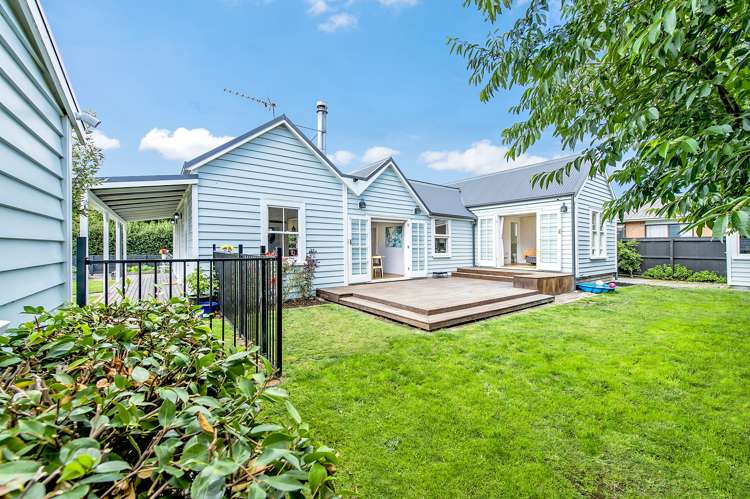 4 Lyttelton Street Somerfield_17