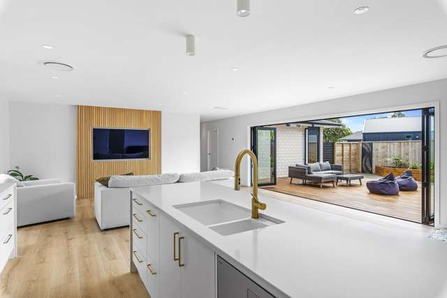 55 Elizabeth Street Waikanae_3