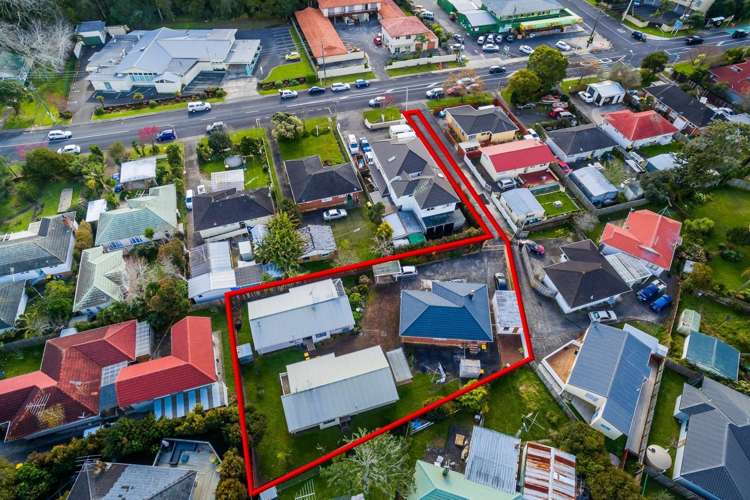 2/20 Ocean View Road Northcote_3