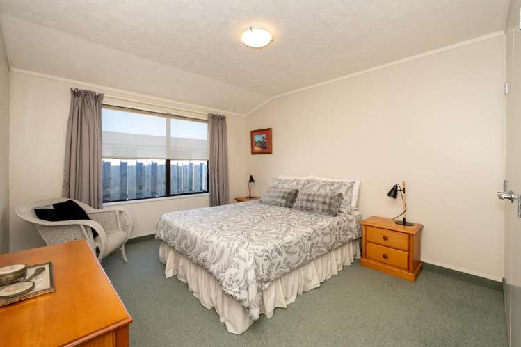 27 Golding Road Taradale_11